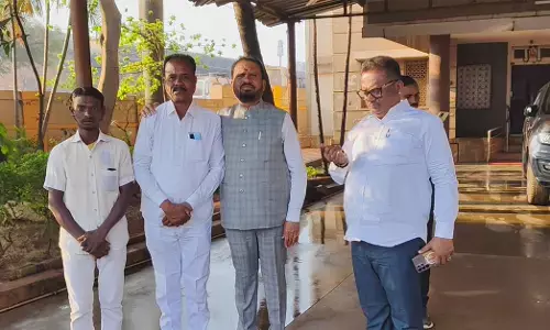 ಡಾ.ಭೀಮಣ್ಣ ಖಂಡ್ರೆ ಅವರ ಅಂತ್ಯಕ್ರಿಯೆಗೆ ಪಾದಯಾತ್ರೆ ಮೂಲಕ ಹುಮನಾಬಾದ್ ನಿಂದ ಭಾಲ್ಕಿಗೆ ಹೊರಟ ಅಭಿಮಾನಿ