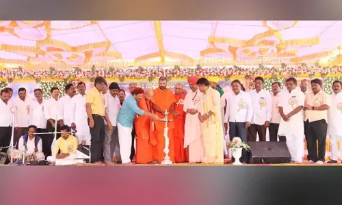 ಯಾದಗಿರಿ | ಇಬ್ರಾಹಿಂಪುರದಲ್ಲಿ ಸಾಯಿಬಾಬಾ ಜಾತ್ರಾ ಮಹೋತ್ಸವಕ್ಕೆ ಚಾಲನೆ : ಹಸೆಮಣೆ ಏರಿದ ಹತ್ತು ಜೋಡಿಗಳು