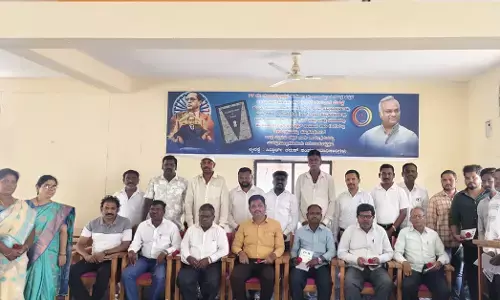 ವಾಡಿ | ಸ್ಪರ್ಧೆಗಾಗಿ ಪ್ರಬಂಧ ಬೇಡ, ಜ್ಞಾನಕ್ಕಾಗಿ ಬರೆಯಿರಿ : ಕಾಶಿನಾಥ ಧನ್ನಿ