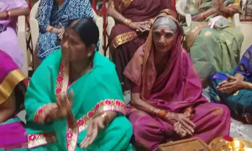 ಅಕ್ಕನ ಬಳಗಗಳೆಂಬ ಮಹಿಳಾ ಅಸ್ಮಿತೆ