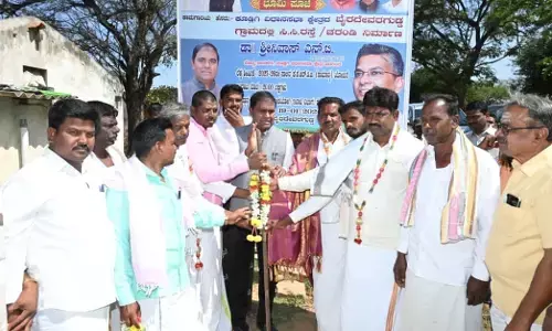 ಕೂಡ್ಲಿಗಿ |  ಶಾಸಕ ಡಾ.ಎನ್.ಟಿ.ಶ್ರೀನಿವಾಸ್ ಅವರಿಂದ ವಿವಿಧ ಅಭಿವೃದ್ಧಿ ಕಾಮಗಾರಿಗೆ ಭೂಮಿಪೂಜೆ