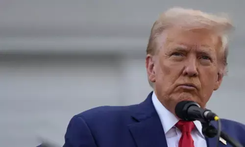 ಗಾಝಾ ಶಾಂತಿ ಮಂಡಳಿ ಸೇರಲು ನಿರಾಕರಿಸಿದ ಫ್ರಾನ್ಸ್ ಮೇಲೆ ಶೇ. 200 ಸುಂಕ ವಿಧಿಸುವ ಬೆದರಿಕೆ ಒಡ್ಡಿದ ಟ್ರಂಪ್