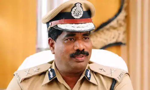 ರಾಸಲೀಲೆ, ಚಿನ್ನ ಕಳ್ಳಸಾಗಾಣಿಕೆ, ಎನ್‌ಕೌಂಟರ್‌, ಹಣ ಗುಳುಂ ಆರೋಪ...; ಡಿಜಿಪಿ ಕೆ.ರಾಮಚಂದ್ರ ರಾವ್ ಹೆಸರು ಕೇಳಿಬಂದ ಪ್ರಕರಣಗಳು ಒಂದೆರಡಲ್ಲ