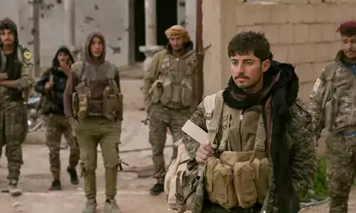 Syria: ISIL ಬಂಡುಕೋರರಿಗಾಗಿ ಎಸ್‌ಡಿಎಫ್‌ನಿಂದ ಶೋಧ ಕಾರ್ಯಾಚರಣೆ