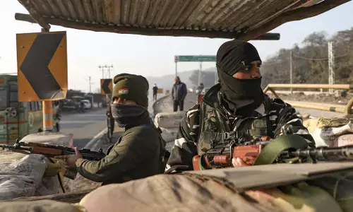 Kashmir | ಭಾರತ–ಪಾಕ್ ಸೈನಿಕರಿಂದ ಗುಂಡಿನ ಚಕಮಕಿ