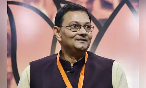 ದೋಷಪೂರಿತ ವ್ಯವಸ್ಥೆಯೇ ಅನಾಹುತಕ್ಕೆ ಕಾರಣ: S I R ವಿರುದ್ಧ ನೇತಾಜಿ ಸುಭಾಷ್ ಚಂದ್ರ ಬೋಸ್ ಮೊಮ್ಮಗ ತೀವ್ರ ವಾಗ್ದಾಳಿ