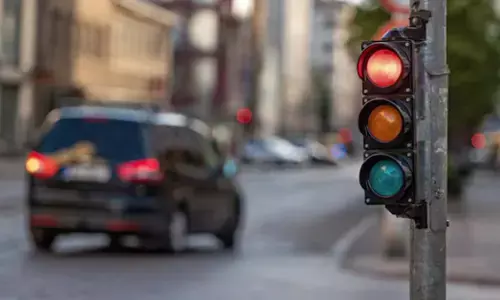 ವಾಹನ ಸವಾರರೇ ಎಚ್ಚರ; ವರ್ಷಕ್ಕೆ ಐದು ಬಾರಿ ಸಂಚಾರ ನಿಯಮ ಉಲ್ಲಂಘಿಸಿದರೆ ಏನು ಶಿಕ್ಷೆ ಗೊತ್ತೇ?