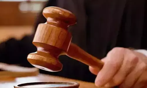 ಪುತ್ತೂರು | ಜಡ್ಜ್ ಎದುರಲ್ಲೇ ವಿಷ ಸೇವಿಸಿ ಆತ್ಮಹತ್ಯೆಗೆ ಯತ್ನಿಸಿದ ವ್ಯಕ್ತಿ : ಆಸ್ಪತ್ರೆಗೆ ದಾಖಲು