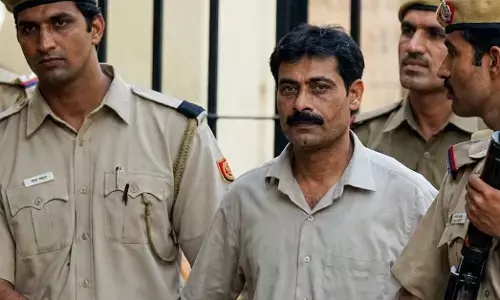 ಕೆಂಪು ಕೋಟೆ ಮೇಲಿನ ದಾಳಿ ಪ್ರಕರಣ| ಮರಣ ದಂಡನೆ ಪ್ರಶ್ನಿಸಿ ಲಷ್ಕರೆ ಭಯೋತ್ಪಾದಕನಿಂದ ಸುಪ್ರೀಂ ಕೋರ್ಟ್‌ನಲ್ಲಿ ಮರುಪರಿಶೀಲನಾ ಅರ್ಜಿ