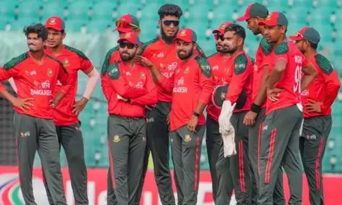 ಐಸಿಸಿ ದ್ವಿಮುಖ ನೀತಿ ಆರೋಪ: ಚಾಂಪಿಯನ್ಸ್ ಟ್ರೋಫಿಯಲ್ಲಿ ಭಾರತಕ್ಕೆ ವಿಶೇಷ ಸೌಲಭ್ಯ ಕಲ್ಪಿಸಿದ್ದನ್ನು ಪ್ರಶ್ನಿಸಿದ ಬಾಂಗ್ಲಾದೇಶ