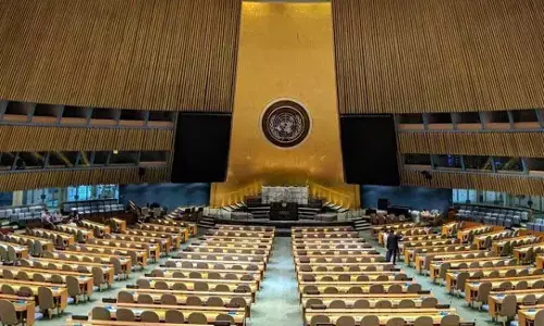 ಪ್ರತಿಭಟನಾಕಾರರ ಮೇಲಿನ ಇರಾನ್‌ನ ದಮನಕಾರಿ ಕ್ರಮ ಖಂಡಿಸುವ UNHRC ನಿರ್ಣಯದ ವಿರುದ್ಧ ಮತ ಚಲಾಯಿಸಿದ ಭಾರತ