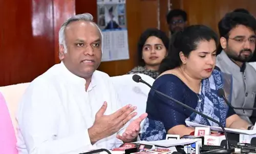 ರಾಜ್ಯಪಾಲರಿಂದ ರಾಷ್ಟ್ರಗೀತೆ, ಸಂವಿಧಾನಕ್ಕೆ ಅಗೌರವ: ಸಚಿವ ಪ್ರಿಯಾಂಕ್ ಖರ್ಗೆ