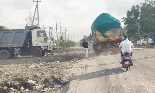 ರಾಯಚೂರು ರಸ್ತೆಗಳ ಅವ್ಯವಸ್ಥೆ: ಜನರ ಜೀವಕ್ಕಿಲ್ಲ ಬೆಲೆ
