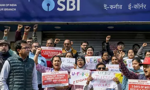 Nationwide bank strike: ಬ್ಯಾಂಕ್ ನೌಕರರ ಮುಷ್ಕರ ಯಾಕೆ? ಬೇಡಿಕೆಗಳೇನು?