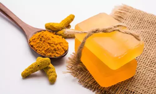 ʼಅರಿಶಿಣ ಸಾಬೂನಿನ ಪ್ರಚಾರಕ್ಕೆ ಮುಗಿ ಬೀಳಬೇಡಿʼ; ವೈದ್ಯರ ಎಚ್ಚರಿಕೆ