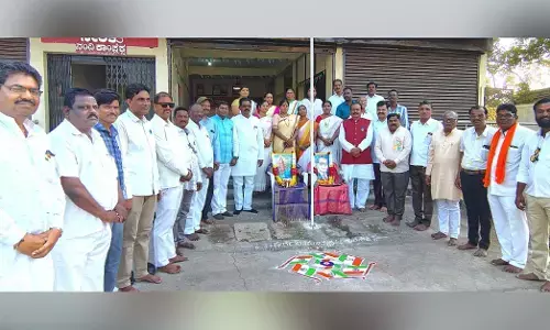 ಶಹಾಬಾದ್‌ | ಗಣರಾಜ್ಯ ದಿನವನ್ನು ಧಾರ್ಮಿಕ ಹಬ್ಬಗಳಂತೆ ಮನೆಮನೆಗಳಲ್ಲಿ ಆಚರಿಸಬೇಕು: ನಿಂಗಣ್ಣ ಹುಳಗೋಳಕರ್