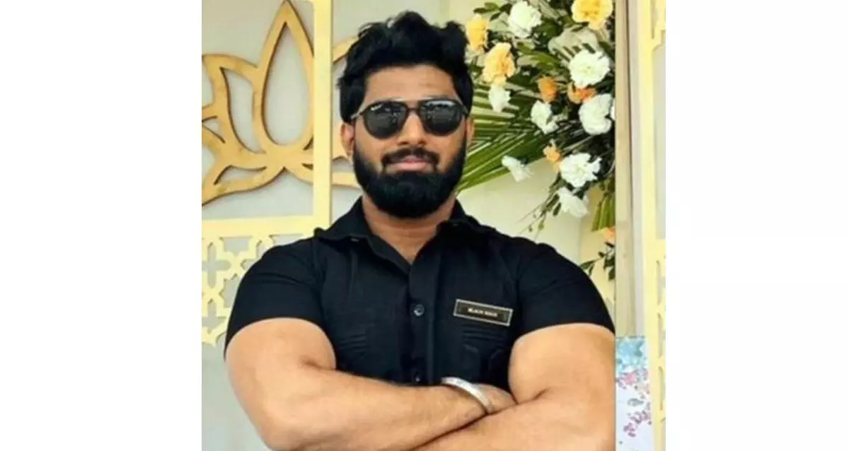 ಕೊಟ್ಟಾಯಂನಲ್ಲಿ ಕಾರು ಅಪಘಾತ: ಸುರತ್ಕಲ್ ಕಾನದ ಯುವಕ ಮೃತ್ಯು, ನಾಲ್ವರಿಗೆ ಗಾಯ ಕೊಟ್ಟಾಯಂನಲ್ಲಿ ಕಾರು ಅಪಘಾತ: ಸುರತ್ಕಲ್ ಕಾನದ ಯುವಕ ಮೃತ್ಯು, ನಾಲ್ವರಿಗೆ ಗಾಯ