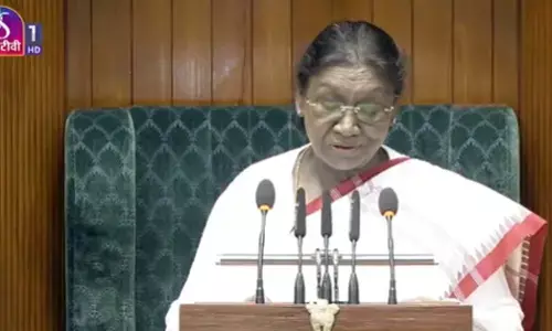 ಸಂಸತ್ತಿನ ಬಜೆಟ್ ಅಧಿವೇಶನ| ಭಾಷಣದಲ್ಲಿ VB-G RAM G ಬಗ್ಗೆ ಉಲ್ಲೇಖಿಸಿದ ರಾಷ್ಟ್ರಪತಿ, ವಿಪಕ್ಷಗಳಿಂದ ಗದ್ದಲ