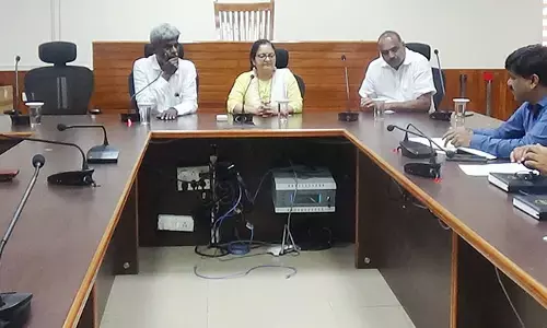 ಜಿಲ್ಲೆಯಲ್ಲಿ ಸಿಎನ್‌ಜಿ ಗ್ಯಾಸ್ ಕೊರತೆಯಾಗದಂತೆ ನೋಡಿಕೊಳ್ಳಿ: ಉಡುಪಿ ಡಿಸಿ ಸ್ವರೂಪಾ ಟಿ.ಕೆ. ಸೂಚನೆ