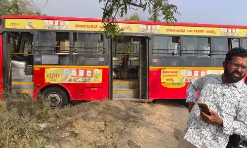 ಚಿತ್ತಾಪುರ | ಸಂಚರಿಸುತ್ತಿದ್ದ ಬಸ್‌ನ ಸ್ಟೇರಿಂಗ್ ಲಾಕ್‌ನಿಂದ ಅಪಘಾತ : ಮಹಿಳೆಗೆ ಗಾಯ