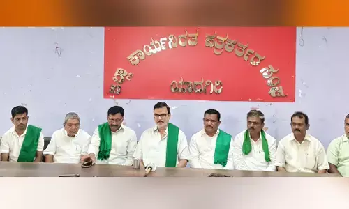 ಯಾದಗಿರಿ | ಎಂಎಸ್‌ಪಿ ಖಾತರಿ ಕಾನೂನು ಜಾರಿಗೆ ಆಗ್ರಹಿಸಿ ದೇಶಾದ್ಯಂತ ರೈತರಿಂದ ಸಹಿ ಸಂಗ್ರಹ ಅಭಿಯಾನ