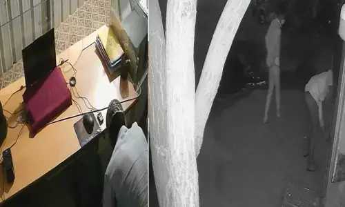 ಕನಕಗಿರಿ | ಸೇವಾ ಕೇಂದ್ರ, ಬೇಕರಿಯಲ್ಲಿ ಕಳ್ಳತನ : ಸಿಸಿಟಿವಿಯಲ್ಲಿ ದೃಶ್ಯ ಸೆರೆ