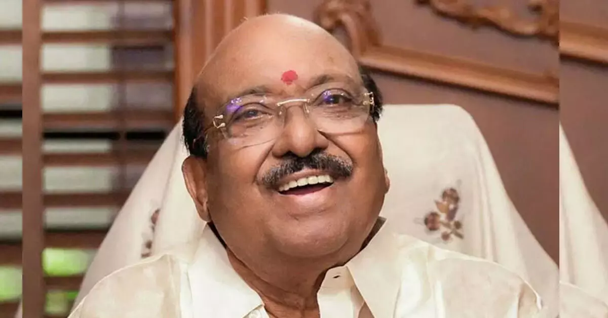 Kerala | ವೆಲ್ಲಪ್ಪಳ್ಳಿ ನಟೇಶನ್ಗೆ ಘೋಷಿಸಿದ ಪದ್ಮಭೂಷಣ ಹಿಂಪಡೆಯುವಂತೆ ದೂರು; ಗೃಹ ಸಚಿವಾಲಯಕ್ಕೆ ಕಳುಹಿಸಿದ ರಾಷ್ಟ್ರಪತಿ Kerala | ವೆಲ್ಲಪ್ಪಳ್ಳಿ ನಟೇಶನ್ಗೆ ಘೋಷಿಸಿದ ಪದ್ಮಭೂಷಣ ಹಿಂಪಡೆಯುವಂತೆ ದೂರು; ಗೃಹ ಸಚಿವಾಲಯಕ್ಕೆ ಕಳುಹಿಸಿದ ರಾಷ್ಟ್ರಪತಿ