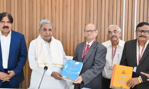 ಮುಖ್ಯಮಂತ್ರಿಗೆ ಪ್ರಾದೇಶಿಕ ಅಸಮತೋಲನ ನಿವಾರಣೆ ಸಮಿತಿ ವರದಿ ಸಲ್ಲಿಕೆ