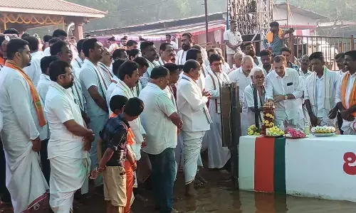 ಮೂಡುಬಿದಿರೆ: 23ನೇ ವಷ೯ದ ಕೋಟಿ-ಚೆನ್ನಯ ಜೋಡುಕರೆ ಕಂಬಳಕ್ಕೆ ಚಾಲನೆ