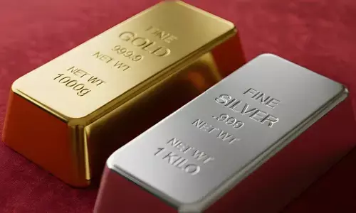 ಬಜೆಟ್ ಹೊಡೆತಕ್ಕೆ ಕರಗಿದ ಚಿನ್ನ, ಕುಸಿದ ಬೆಳ್ಳಿ