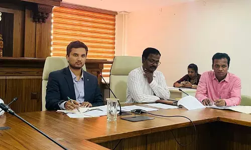 ಅಂಗಡಿ, ಹೊಟೇಲ್ ನಾಮಫಲಕಗಳಲ್ಲಿ ಕನ್ನಡ ಕಡ್ಡಾಯ: ದ.ಕ. ಜಿಲ್ಲಾಧಿಕಾರಿ ದರ್ಶನ್