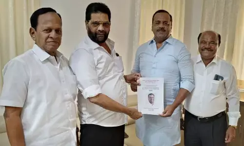 ಕಾರ್ಕಳ ಭಗವಾನ್ ಶ್ರೀ ಬಾಹುಬಲಿ ಸ್ವಾಮಿಯ ಮಹಾಮಸ್ತಕಾಭಿಷೇಕಕ್ಕೆ ವಿಶೇಷ ಅನುದಾನ ನೀಡುವಂತೆ ಮನವಿ