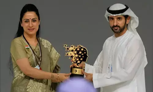 ಭಾರತದ ಶಿಕ್ಷಕಿ ರೂಬಲ್ ನಾಗಿಗೆ ಜಾಗತಿಕ ಶಿಕ್ಷಕ ಪ್ರಶಸ್ತಿ: ದುಬೈನಲ್ಲಿ 10 ಲಕ್ಷ ಡಾಲರ್ ಮೊತ್ತದ ಬಹುಮಾನ ಪ್ರದಾನ