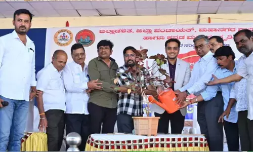 ರಾಯಚೂರು | ಆಡಳಿತದ ನಾಲ್ಕನೇ ಅಂಗವಾಗಿ ಪತ್ರಿಕೋದ್ಯಮ ಪ್ರಮುಖ ಪಾತ್ರ ವಹಿಸಿದೆ: ಆಯುಕ್ತ ಜುಬಿನ್ ಮೊಹಪಾತ್ರ