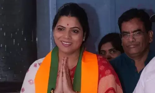 Mumbai | ಬಿಜೆಪಿಯ ರಿತು ತಾವ್ಡೆ ಮುಂಬೈ ಮೇಯರ್; ಶಿವಸೇನೆಯ ಸಂಜಯ್ ಶಂಕರ್ ಘಡಿ ಉಪ ಮೇಯರ್