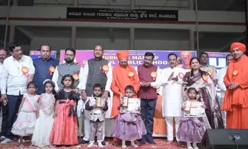 ಔರಾದ್ | ಮಕ್ಕಳಲ್ಲಿ ಮಾನವೀಯ ಮೌಲ್ಯ ಕಡಿಮೆಯಾಗುತ್ತಿರುವುದು ಕಳವಳಕಾರಿ ಸಂಗತಿ: ಗುರುಬಸವ ಪಟ್ಟದೇವರು