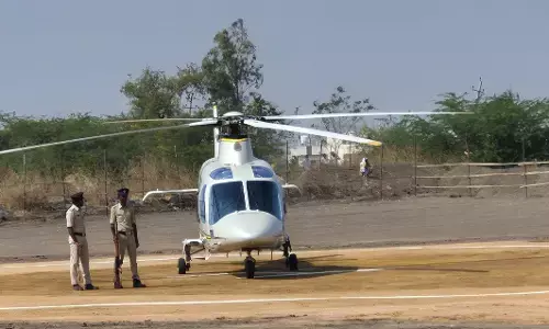 RAICHURU | ಮುಖ್ಯಮಂತ್ರಿ ಸಿದ್ದರಾಮಯ್ಯರಿದ್ದ ಹೆಲಿಕಾಪ್ಟರ್ ಲ್ಯಾಂಡಿಂಗ್ ವೇಳೆ ಗೊಂದಲ!