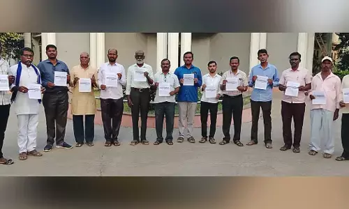 ಕೊಪ್ಪಳ | ಅಖಿಲ ಭಾರತ ಸಾರ್ವತ್ರಿಕ ಮುಷ್ಕರ ಯಶಸ್ವಿಗೆ ಕರೆ : ಫೆ.12ರ ದೇಶವ್ಯಾಪಿ ಹೋರಾಟದ ಕರಪತ್ರ ಬಿಡುಗಡೆ