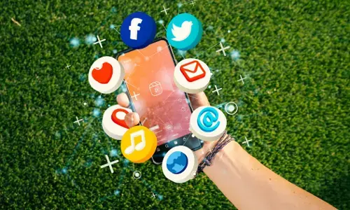 ಸಾಮಾಜಿಕ ಮಾಧ್ಯಮ ಪೋಸ್ಟ್‌ಗಳಿಗೆ ಸಂಬಂಧಿಸಿದ ಪ್ರಕರಣ | ಎಫ್‍ಐಆರ್ ದಾಖಲಿಸಲು ಸುಪ್ರೀಂ ಕೋರ್ಟ್ ಮಾರ್ಗಸೂಚಿ ಅನುಸರಿಸುವಂತೆ ರಾಜ್ಯ ಪೊಲೀಸ್ ಇಲಾಖೆ ಸುತ್ತೋಲೆ