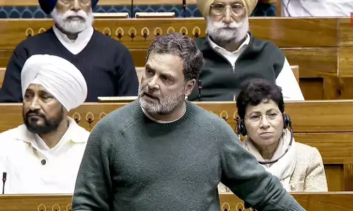 ನರವಣೆ ಅವರ ಪುಸ್ತಕಕ್ಕೆ ಹೆದರಿ ಪ್ರಧಾನಿ ಮೋದಿ ಲೋಕಸಭೆಗೆ ಗೈರು: ರಾಹುಲ್ ಗಾಂಧಿ ವಾಗ್ದಾಳಿ