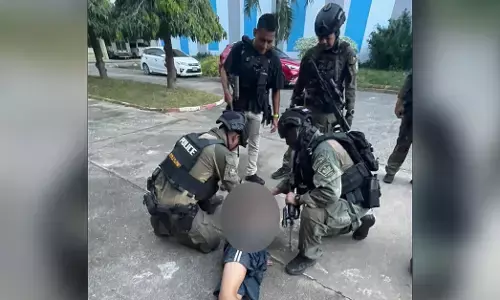 Thailand | ಶಾಲೆಯಲ್ಲಿ ವಿದ್ಯಾರ್ಥಿಗಳನ್ನು ಒತ್ತೆಸೆರೆಯಲ್ಲಿರಿಸಿದ್ದ ಆರೋಪಿಯ ಬಂಧನ