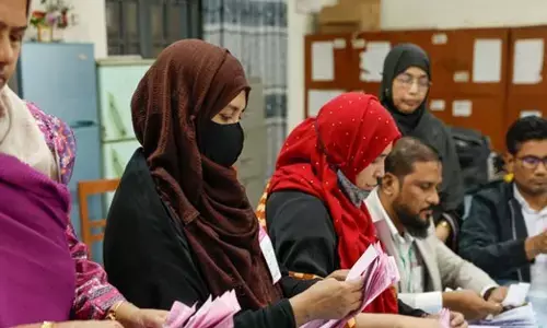 ಬಾಂಗ್ಲಾ ಮತ ಎಣಿಕೆ: ಬಿಎನ್‌ಪಿಗೆ ಆರಂಭಿಕ ಮುನ್ನಡೆ