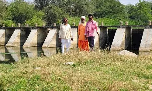 ಯಾದಗಿರಿ | ಚಾಮನಳ್ಳಿ ಚೆಕ್ ಡ್ಯಾಂ ಗೇಟ್ ದುರಸ್ತಿ ಮಾಡದ ಅಧಿಕಾರಿಗಳ ವಿರುದ್ಧ ಉಮೇಶ್ ಮುದ್ನಾಳ್ ಆಕ್ರೋಶ