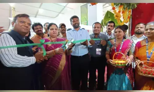 Vijayanagara | ಹಂಪಿ ಉತ್ಸವ : ವಸ್ತು ಪ್ರದರ್ಶನ ಮಳಿಗೆಗಳಿಗೆ ಜಿಲ್ಲಾಧಿಕಾರಿ ಕವಿತಾ ಎಸ್.ಮನ್ನಿಕೇರಿ ಚಾಲನೆ