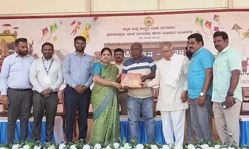 ಹಂಪಿ ಉತ್ಸವ : ವಿಜಯನಗರ ಕಾಲೇಜು ಮೈದಾನದಲ್ಲಿ ಗಾಳಿಪಟ ಹಬ್ಬಕ್ಕೆ ಚಾಲನೆ