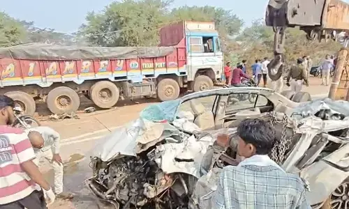 ಛತ್ತೀಸ್‌ಗಢ: ಟ್ರಕ್‌ ಗೆ ಕಾರು ಢಿಕ್ಕಿ | ‘ಕೋಬ್ರಾ’ದ ಮೂವರು ಸಿಬ್ಬಂದಿ, ಕಾರು ಚಾಲಕ ಮೃತ್ಯು