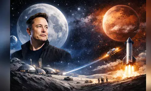 ಚಂದ್ರ ಮೊದಲು: ಬಾಹ್ಯಾಕಾಶದಲ್ಲಿ ಎಲಾನ್ ಮಸ್ಕ್ ಸ್ಮಾರ್ಟ್ ಹೆಜ್ಜೆ