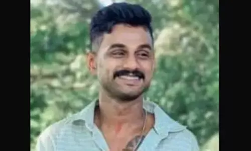 Kasaragod | ಸೋಷಿಯಲ್ ಮೀಡಿಯಾ ಇನ್ಫ್ಲ್ಯುಯೆನ್ಸರ್ ʼಚಿನ್ನು ಪಾಪುʼ ಆಪ್ತ ಸ್ನೇಹಿತನೂ ಮೃತಪಟ್ಟ ಸ್ಥಿತಿಯಲ್ಲಿ ಪತ್ತೆ