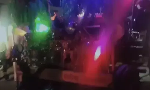 ಅಫಜಲಪುರ | ಟ್ರಾಕ್ಟರ್‌ಗೆ ಬೈಕ್ ಢಿಕ್ಕಿ : ಮೂವರು ಪ್ರಾಣಾಪಾಯದಿಂದ ಪಾರು