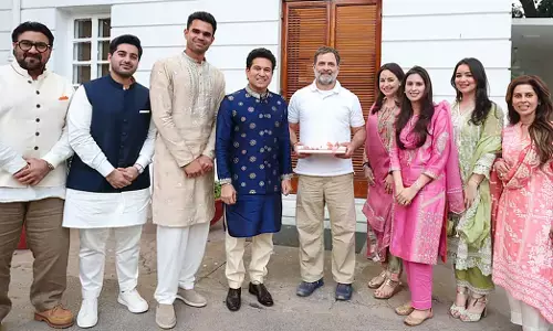 ರಾಹುಲ್ ಗಾಂಧಿ ಫೋಟೋ ಅಳಿಸಲು ಕ್ರಿಕೆಟಿಗ ಸಚಿನ್ ತೆಂಡುಲ್ಕರ್ ಮೇಲೆ ಒತ್ತಡ: ಕೇರಳ ಕಾಂಗ್ರೆಸ್ ಆರೋಪ